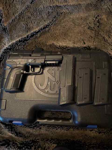 FN 5.7x28 semi auto pistol