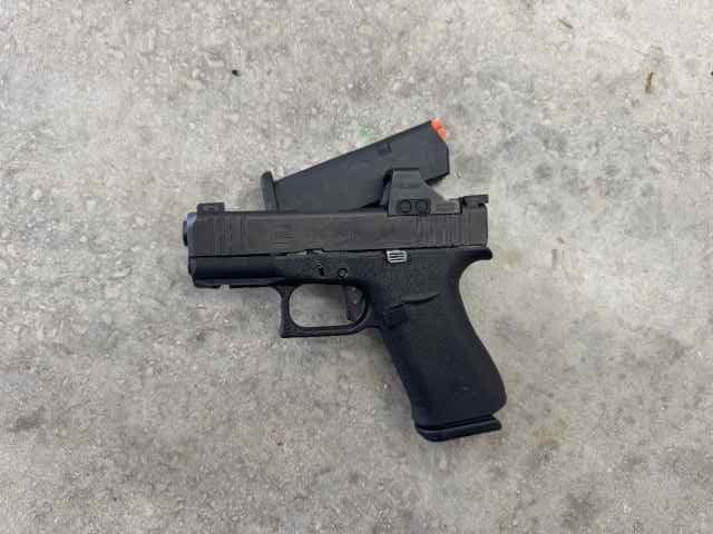 Glock G43X MOS with Holosun 507, trigger