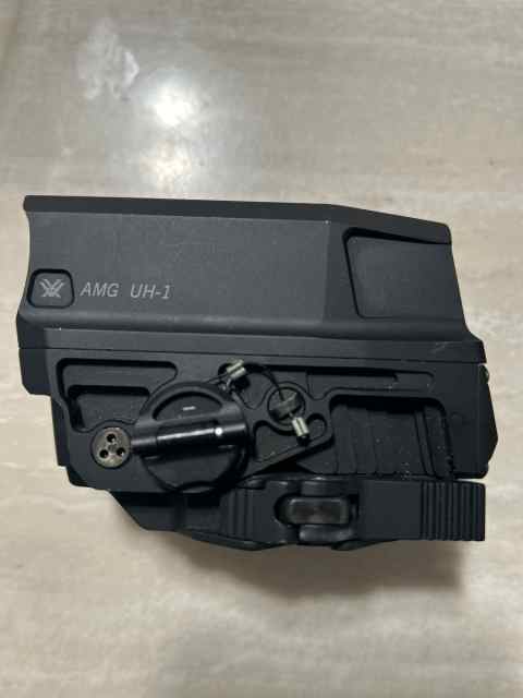Vortex Optics AMG UH-1 Gen II Holographic Sight Bl