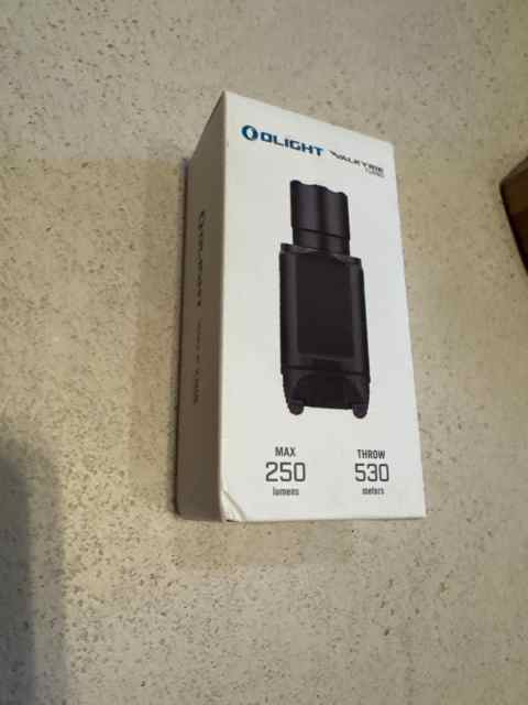 Olight Valkyrie turbo 