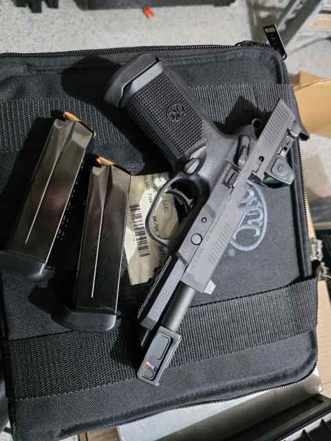 fn3.jpg