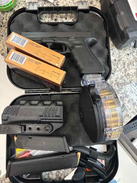 Glock 22 gen 4 with FRT TRIGGER 