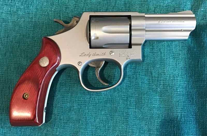 S&amp;W 357 Mag ,3 inch