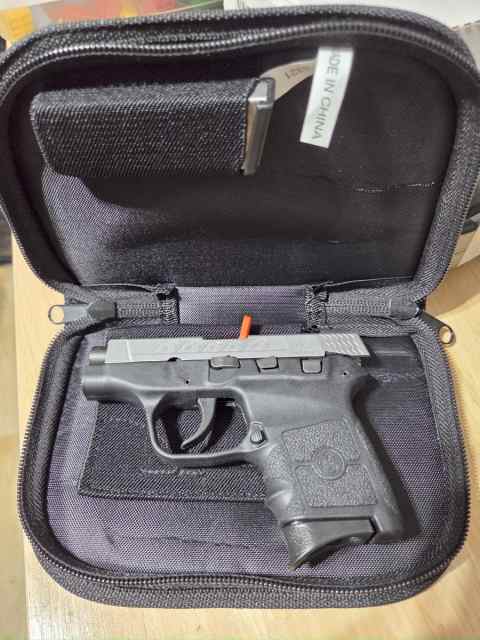 Nice NEW M&amp;P Bodyguard Engraved BG380 .380 Auto