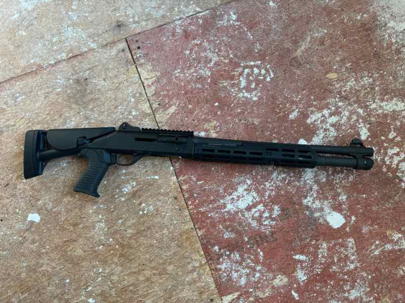 WTT: Benelli M4 M-LOK Handguard