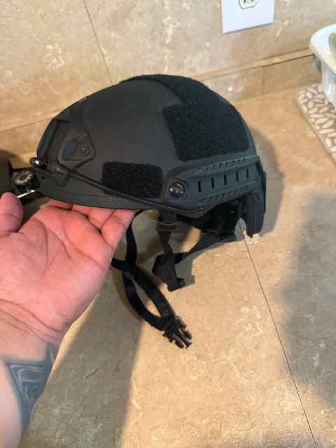 Tactical ballistic helmet from helmetbro