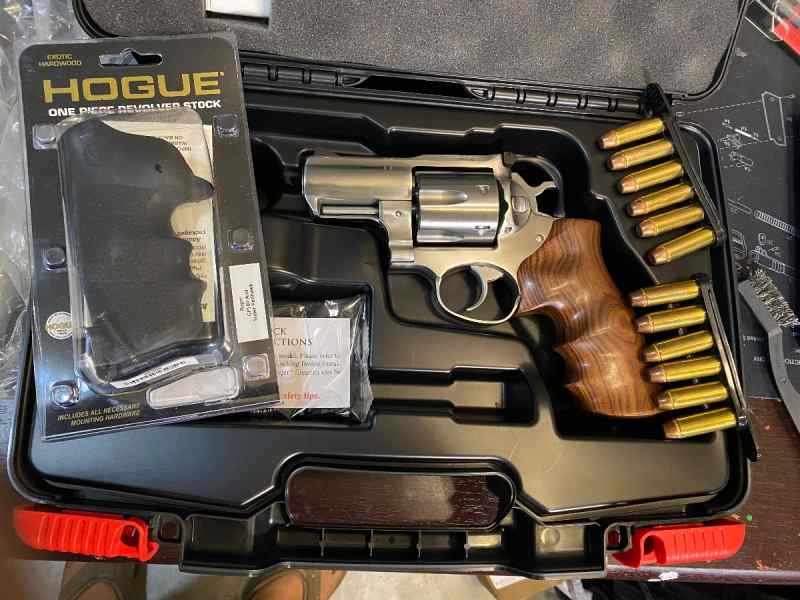 Ruger Super RedHawk 44mag