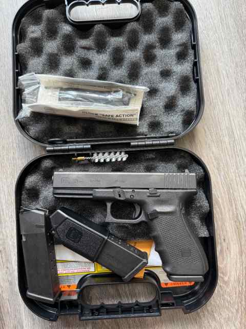 GLOCK 21 NEW GEN4 .45 $450 NO TRADES