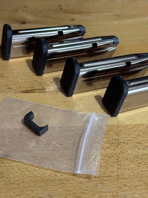 Shield arms s15 mags and mag catch