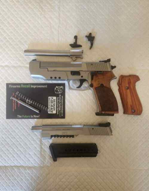 Sig Sauer P220 S .45 ACP &amp; 9mm, 5 1/2&quot; barrel