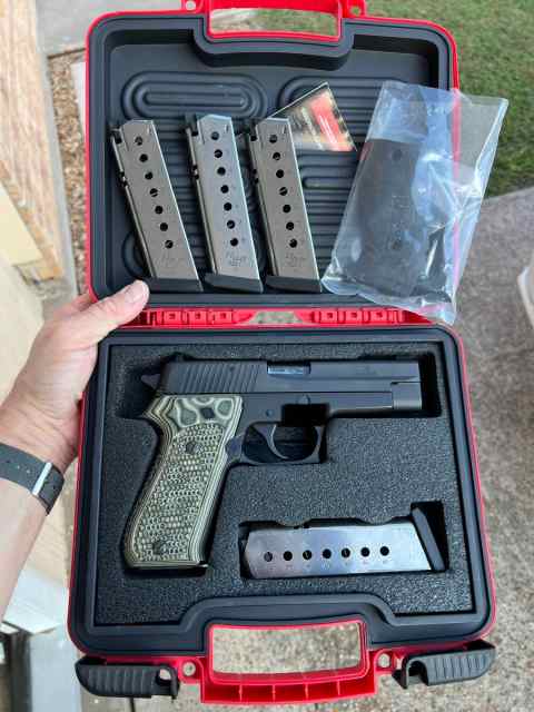 P220, Made in Germany, tons of extras optional