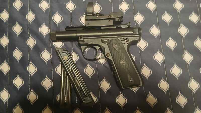 RUGER MK4 22 PISTOLS w/ THREADED BARREL