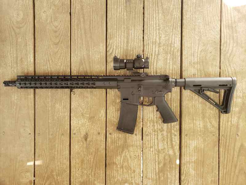 AR 15 Custom With Sling and mag B.jpg