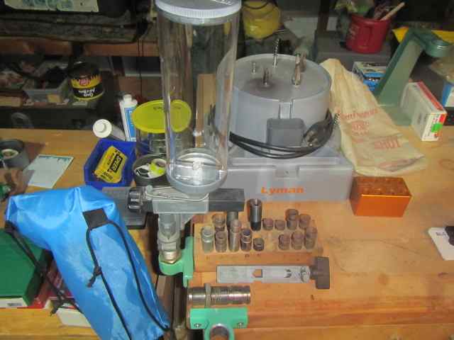 Dillon Progressive powder measurer