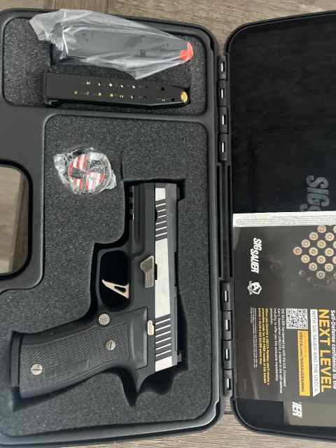 Sig p320 equinox LNIB 