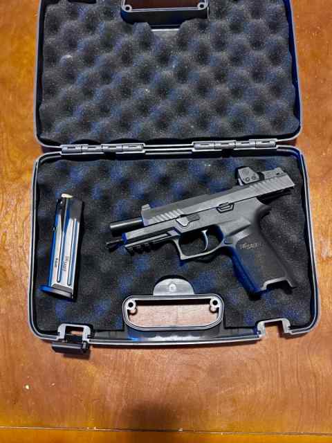 Sig Sauer P320 RXP 9mm