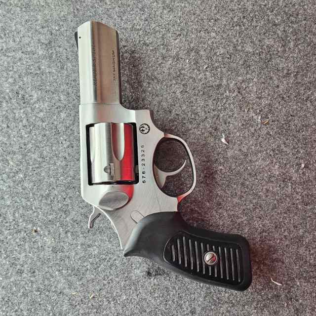 Ruger Sp101 3&quot; barrel - $650