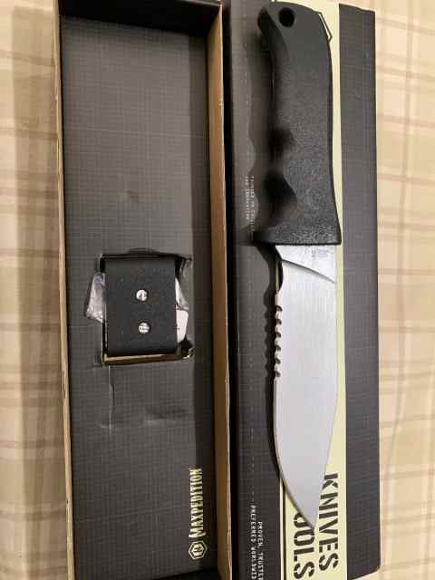 Knives large knife  guns gun fixed blade brand new