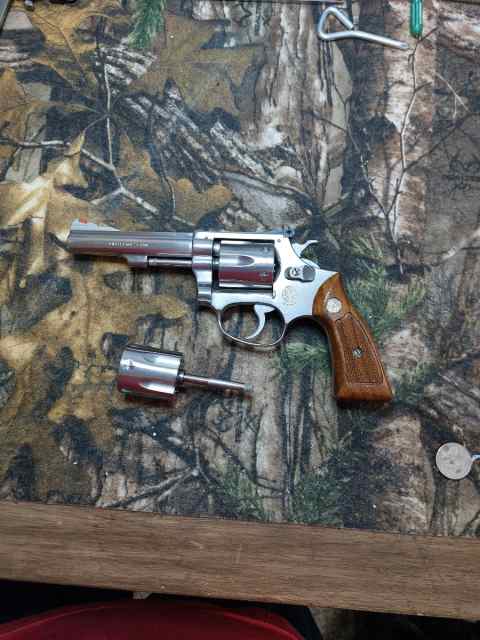 Smith &amp;Wesson model 63 22lr/22mag