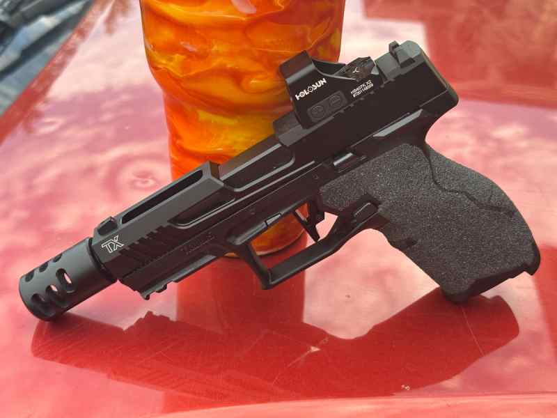 Taurus TX22 GEN 2 + HOLOSUN 407K + 7 MAGS