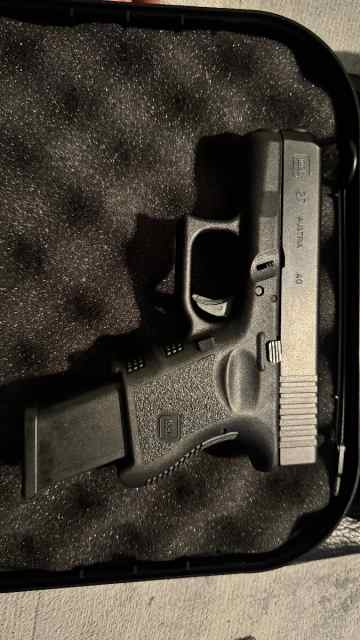 Glock 27 .40 trade/sell