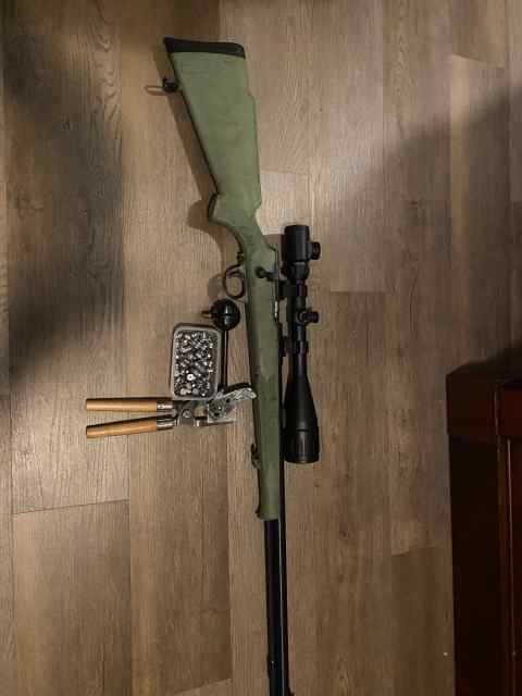 Cva .45 magnum bolt action with extras