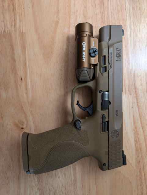 SMITH &amp; WESSON M&amp;P9 M2.0
