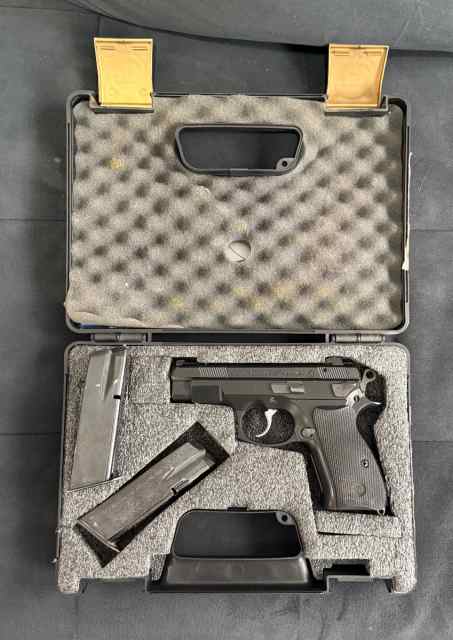 CZ75D Compact w/ DECOCKER