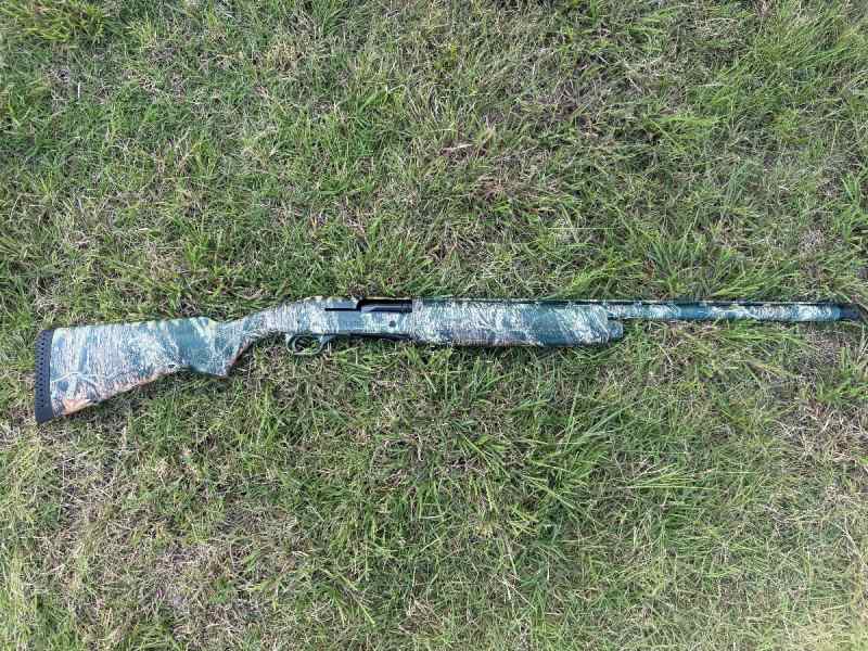 Mossberg 935 Magnum 12 Gauge Semi Auto Shotgun