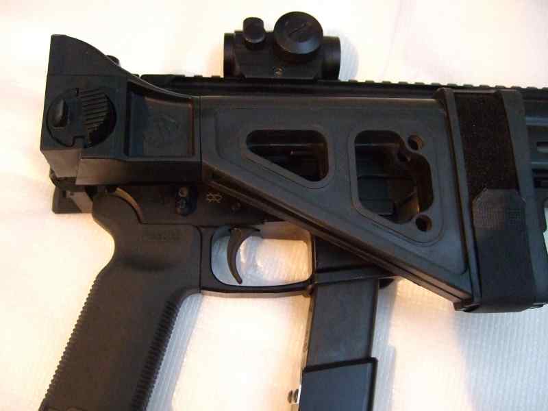 UTAS9g.JPG