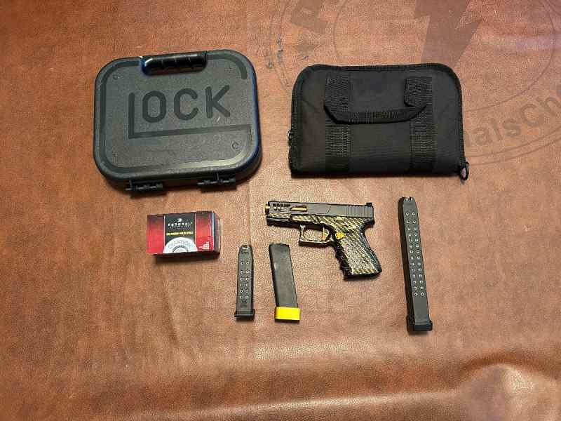 Glock 19 